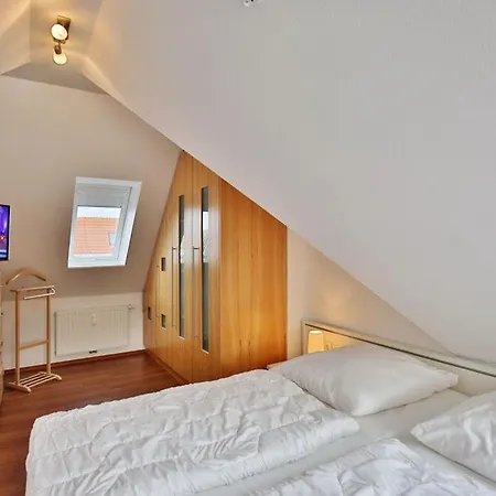 Apartman Bernstein, Bs6 *